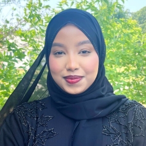 Headshot of Najma Ahmed