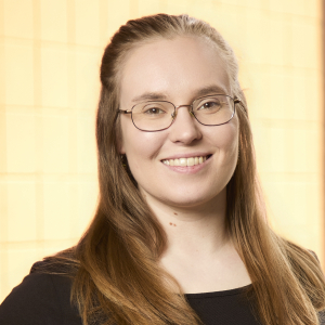 Headshot of Annika Dome