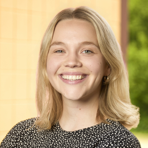 Headshot of Halla Dontje Lindell
