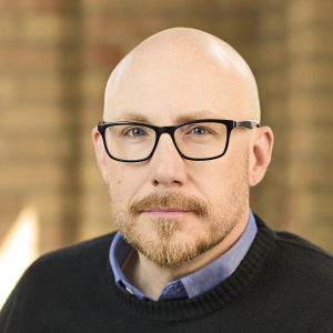 Headshot of Ian Swanson