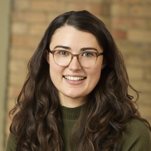 Headshot of Julia Wells