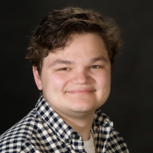 Headshot of Anders Hanhan