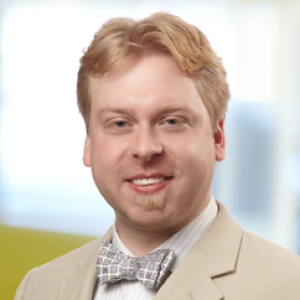 Headshot of Robert Lysholm III