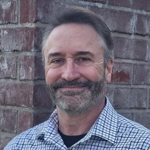 Headshot of Mike Sandburg