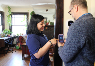 two people discussing their home efficiency 