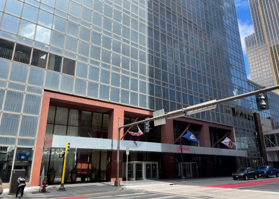 Marriott City Center front entrance