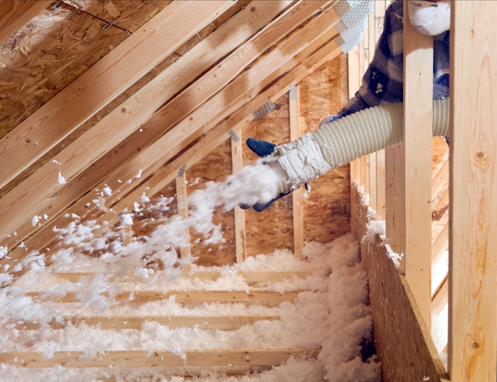 spray insulation in attic