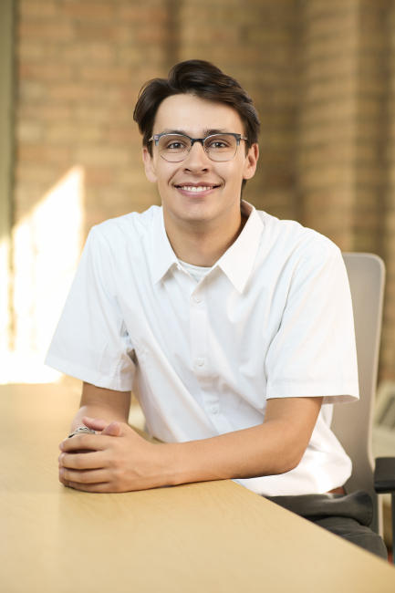 Headshot of Nathan Okey