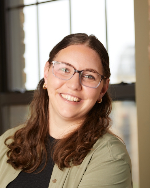 Headshot of Lauren Vagle