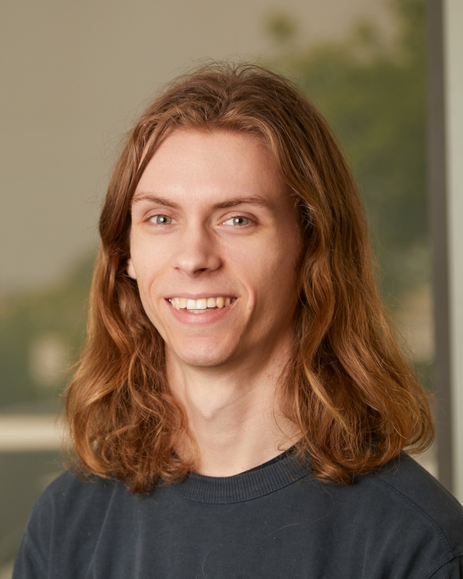 Headshot of Curtis Bird
