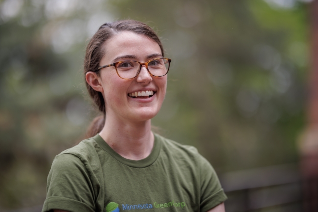 Julia Wells headshot