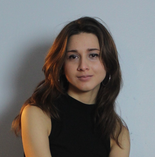 Headshot of Emma Vescio