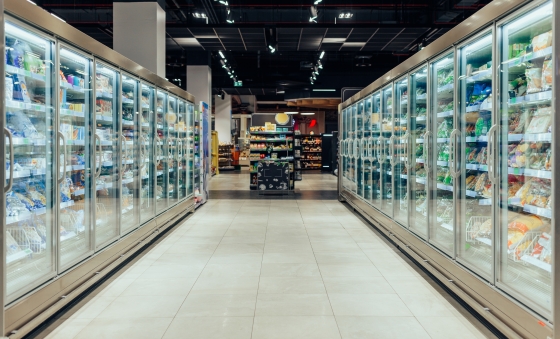 grocery store refrigerated aisle